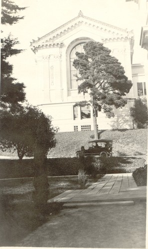 University of California, Berkeley, Library, West End