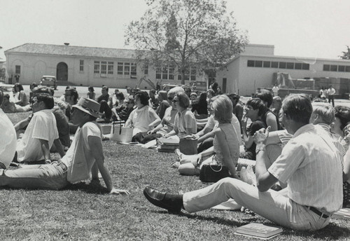 Activity week outdoor concert, Campbell campus