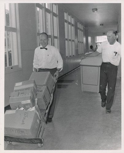 Moving in, Campbell campus