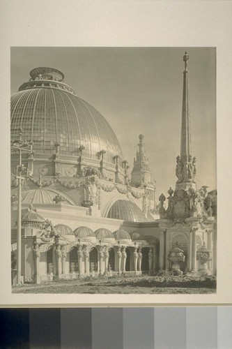 H426. [Palace of Horticulture (Bakewell and Brown, architects; Eugene Louis Boutier, spire figures; John Bateman, porch column figures).]