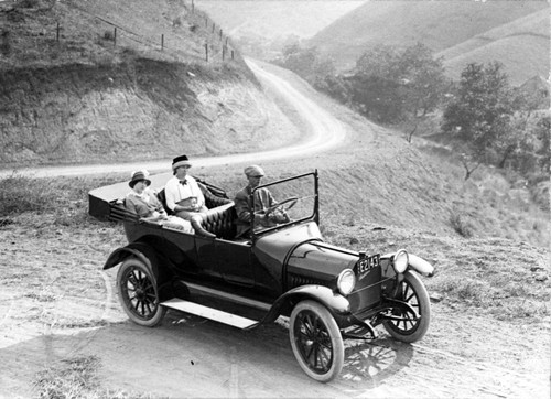 Turnbull Canyon Road