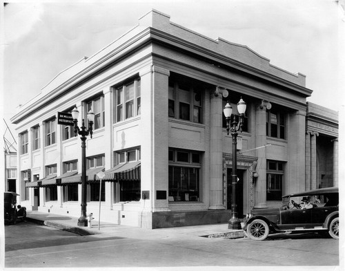 Whittier Savings Bank Building