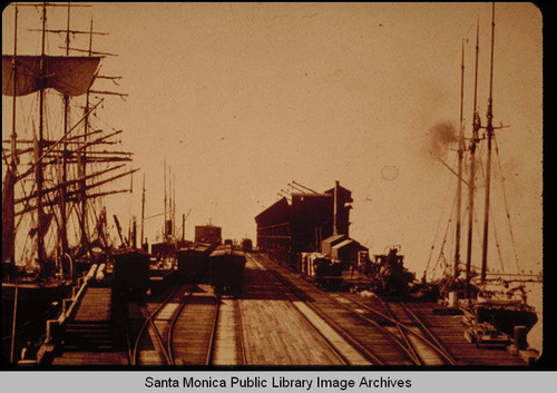 Long Wharf with ships, Santa Monica, Calif