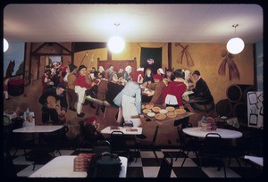 Old European tavern diners, 2001