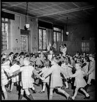 France: Villefranche Flour Distribution, Ecole Maternelle