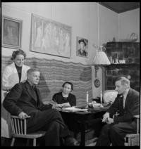 Borg and Lindforss [Anton Lindforss, Elsi Borg and unidentified man and woman]