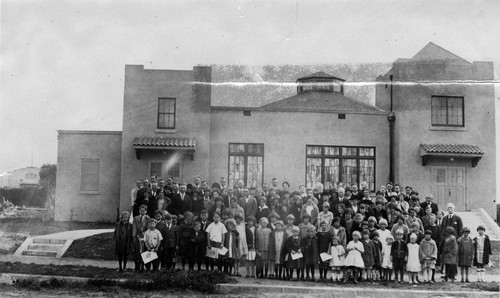 An early gathering of the Friend's Church c1922-1923