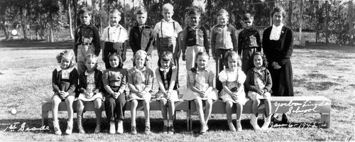 1st grade, Yorba Linda Grammar School, Jan. 1942