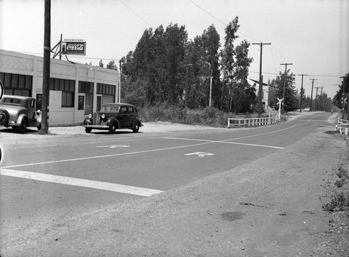 Yorba Linda Blvd at Railroad Crossing