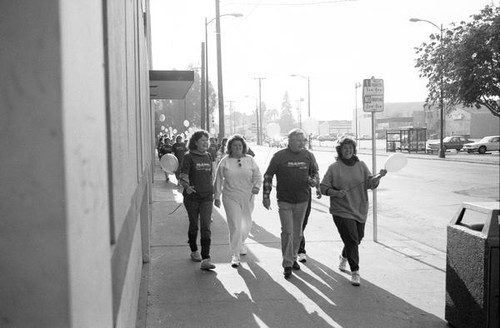 People participating in the 1986 y-Walk