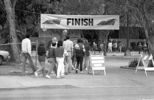 Participants at the 1986 y-Walk finish line