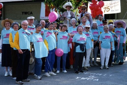 People in y-Walk teeshirts celebrating the YWCA's 75th anniversary