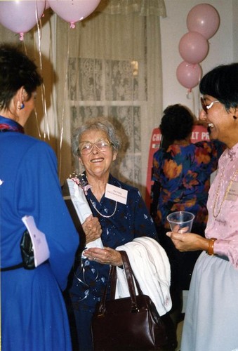 Mae Dailey with two other women