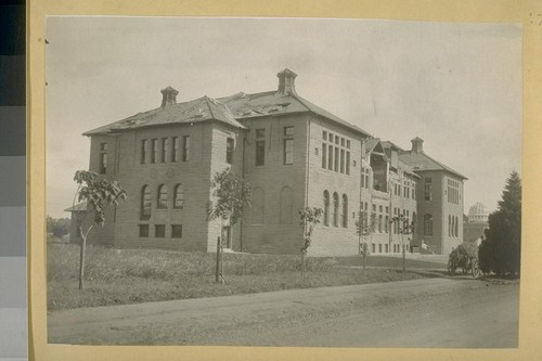 [Stanford University. Chemistry Building?]