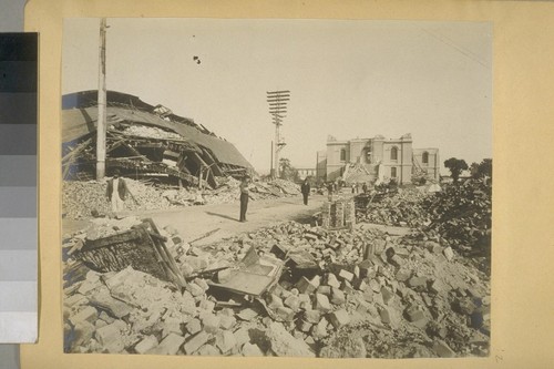 [Earthquake damage in Santa Rosa.]