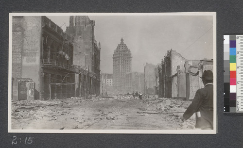 Looking down Kearny Street toward Market from near Pine Street on April 20, 1906. [Incorrect caption. Looking down O'Farrell St. toward Market.]