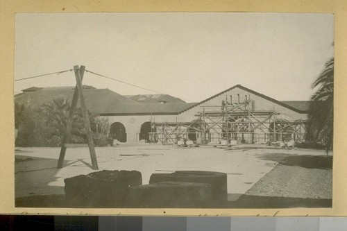 Cables in place for moving gable toward church [Stanford University.]