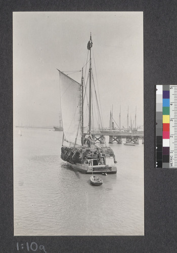 [Sailboat "Theodore Roosevelt." Loaded with reconstruction cargo? San Francisco Bay.]