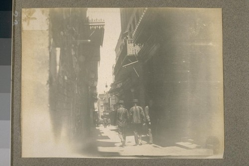 [Alley scene, Chinatown.]