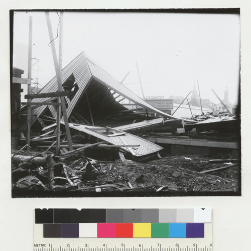 [Ruins of collapsed building, unidentified location.]