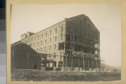 [Damage to Spreckels Sugar Mill, Salinas Valley.]