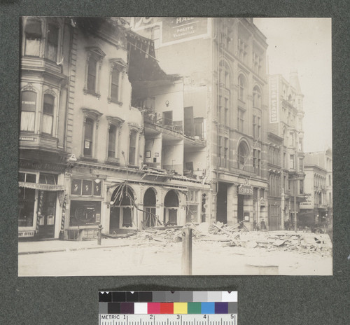 [Damaged façade of Shiels Apartment Building, 32 O'Farrell St.]