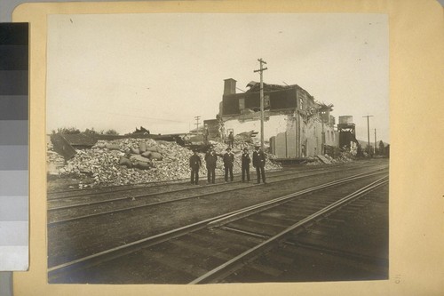 [Earthquake damage in Santa Rosa.]