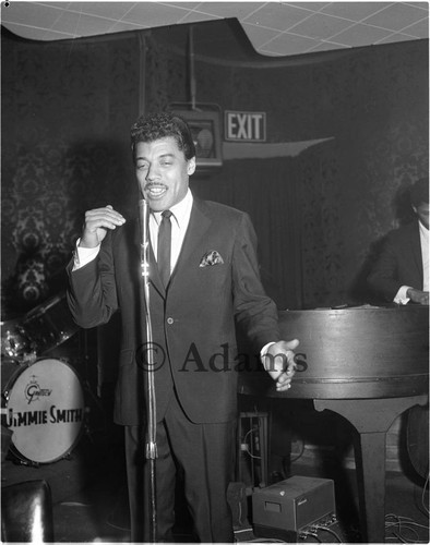 Singer, Los Angeles, 1966