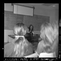 Actress Patty Duke speaking to class of UCLA nursing students about portraying Helen Keller, 1970