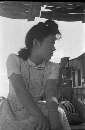 Sasaki sister in Jerome camp