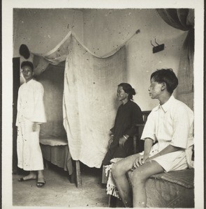 Bed for a chinese patient
