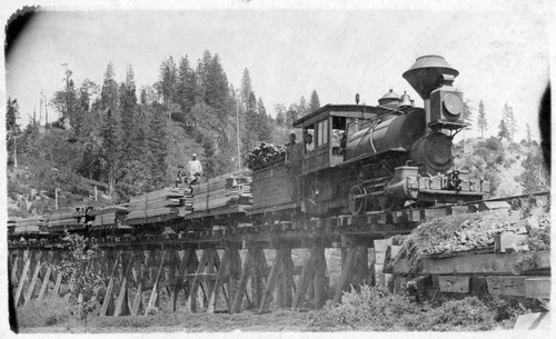 Train hauling lumber