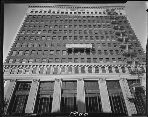 Security Trust and Savings Bank (Security Pacific National Bank), Long Beach, 1929