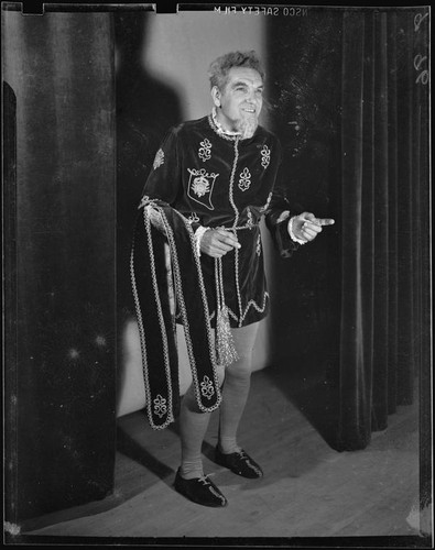 Cast member, La Traviata, Hollywood or Pomona, 1949