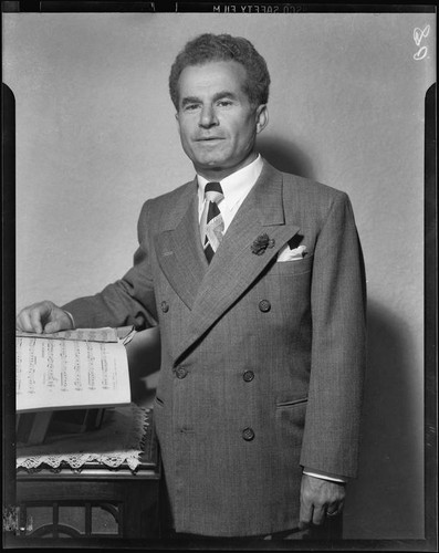 Music director Francisco Camacho Vega, La Traviata, Hollywood or Pomona, 1949