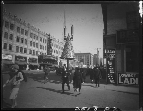 Warner Brothers Theatre, Hollywood, 1931