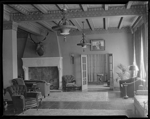 Drawing room, Elks Lodge 906, Santa Monica, [1925-1942?]