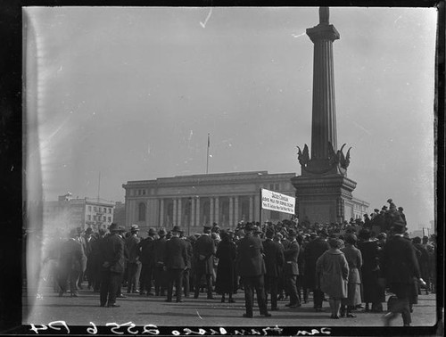 Crowd gathered near San Francisco Public Library during Jackie Coogan's tour to benefit needy children, San Francisco, [1924]