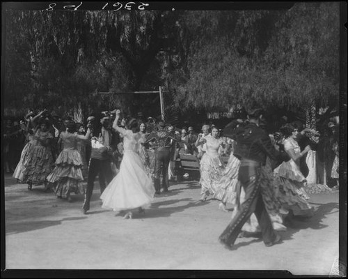 Dancers in Spanish-style clothing at the Eugene Plummer residence, Hollywood, 1931