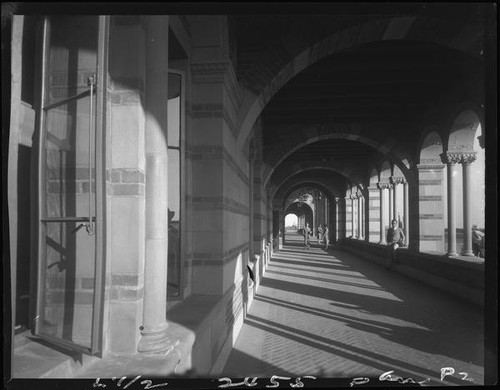 Royce Hall walkway with arcade, University of California, Los Angeles, 1928