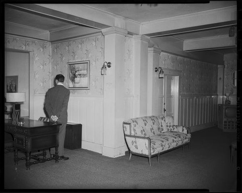 Windemere Hotel lobby, Santa Monica, 1955