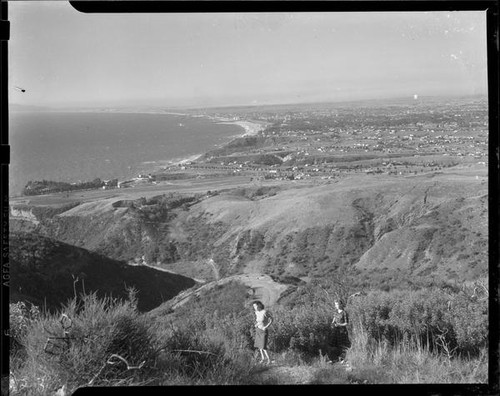 View of Pacific Palisades and coast from Miramar Estates, Pacific Palisades, 1944