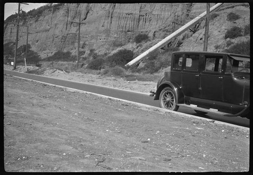 Palisades Park cliff with culvert, Santa Monica, 1929
