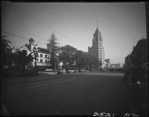 Hollywood Hotel and First National Bank Building, Hollywood, 1931