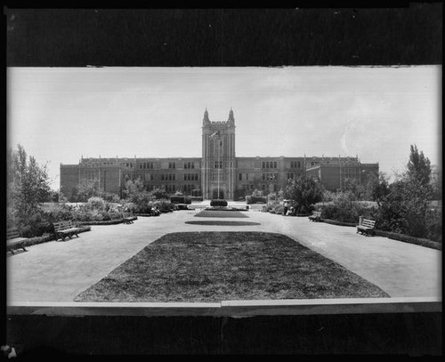 Exterior view of Los Angeles High School, Los Angeles, 1933