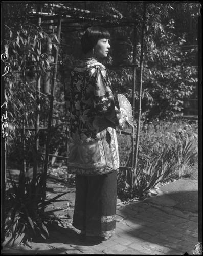 Rosemary Chew in the garden of the Otis Art Institute, Los Angeles, 1928