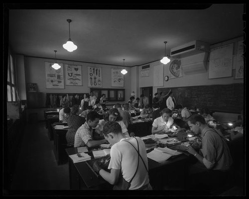 Biology class, Los Angeles City College, between 1933 and 1938