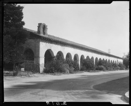 Arcade, San Fernando Mission, Mission Hills, 1929