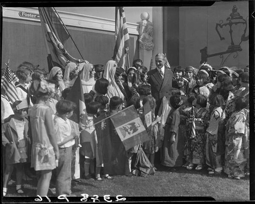 William Gibbs McAdoo and group at Golden Rule Foundation Pageant, Los Angeles, 1930