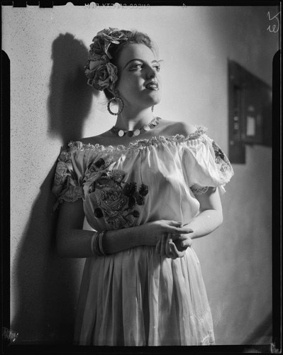 Cast member, La Traviata, Hollywood or Pomona, 1949